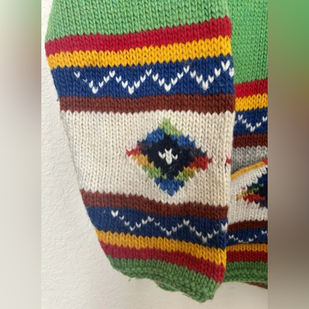 1990s Chunky Green Wool Hand Knit Cardigan Zip Up Large Pointed Hood Equador - Picture 7 of 15
